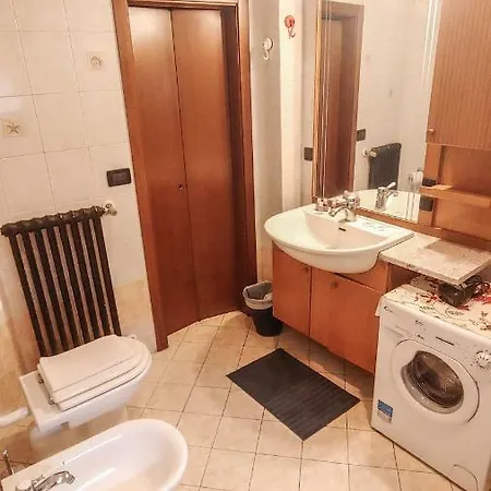 Casa San Felice, Spaziosa E Luminosa Apartment Bologna