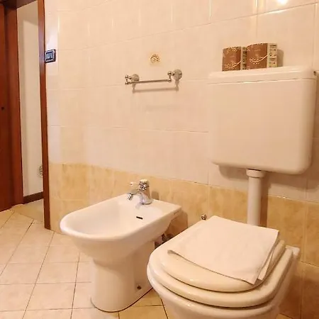 Casa San Felice, Spaziosa E Luminosa Bolonya